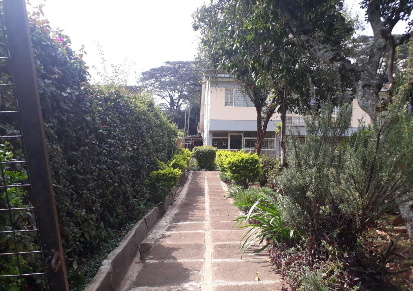 KSh 150M Garden Plot with Parking