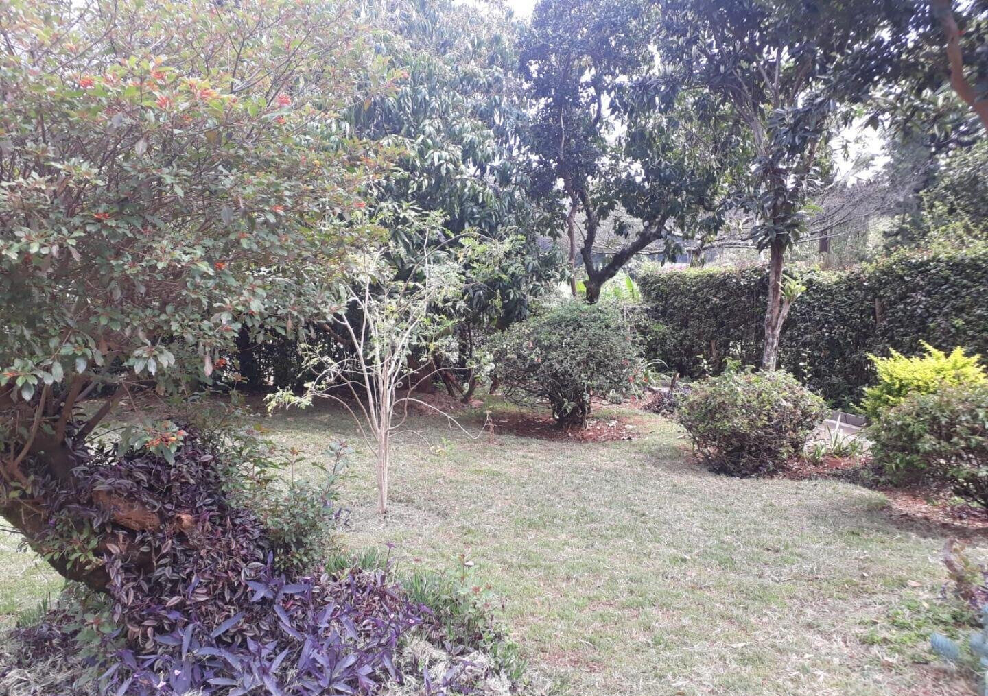 KSh 150M Garden Plot with Parking