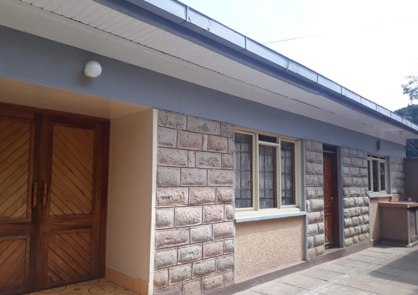 KSh 150M Garden Plot with Parking