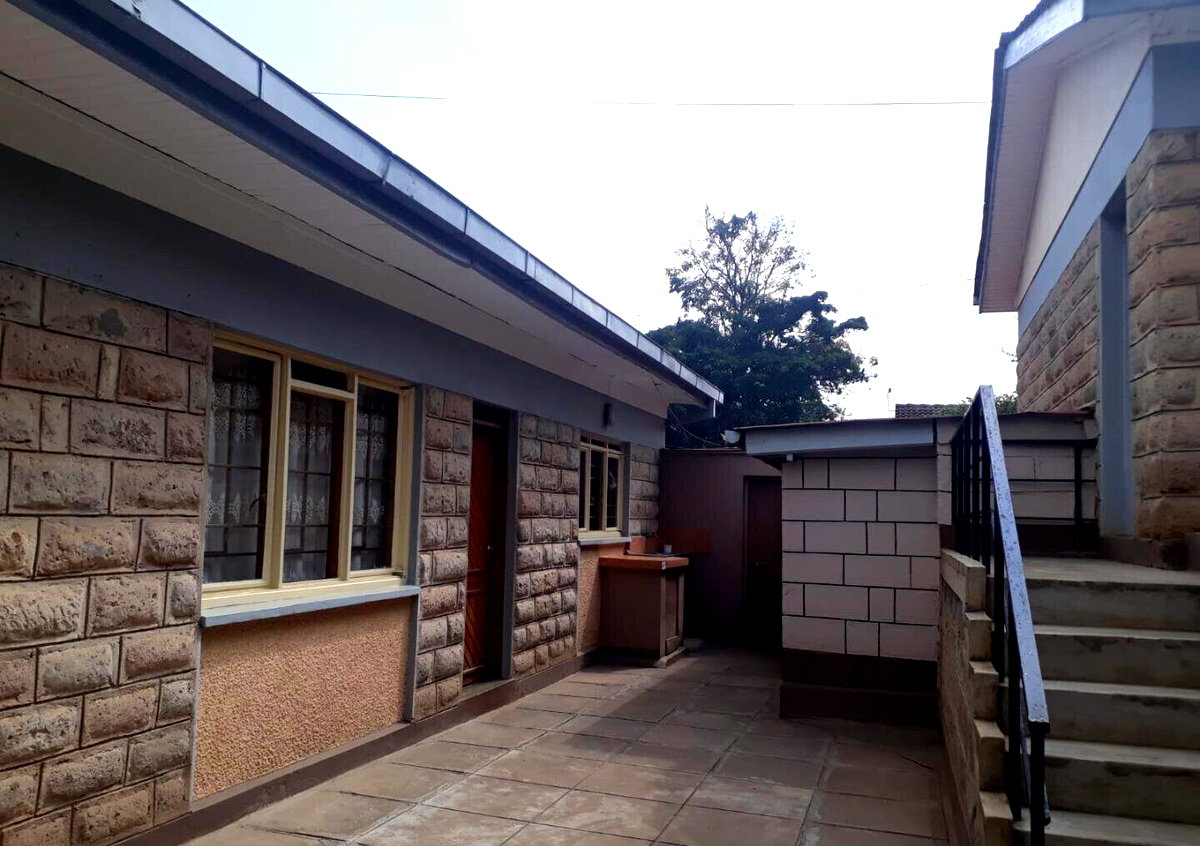 KSh 150M Garden Plot with Parking