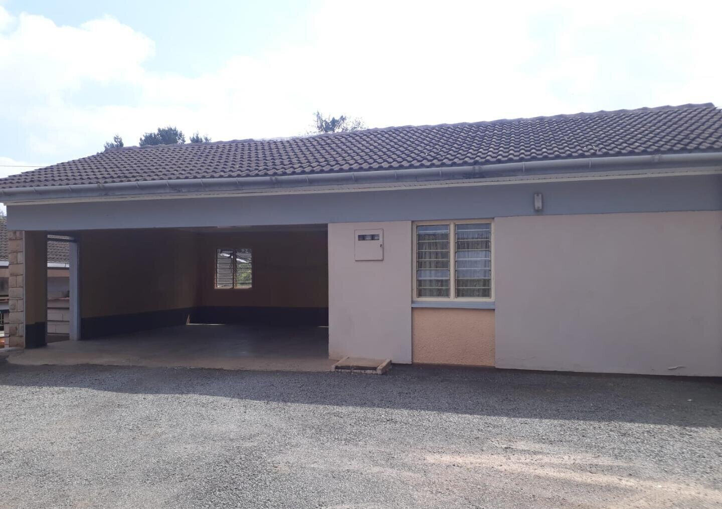 KSh 150M Garden Plot with Parking