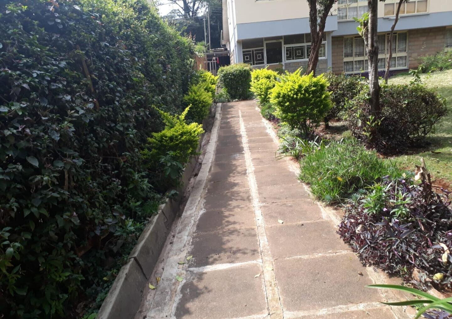 KSh 150M Garden Plot with Parking