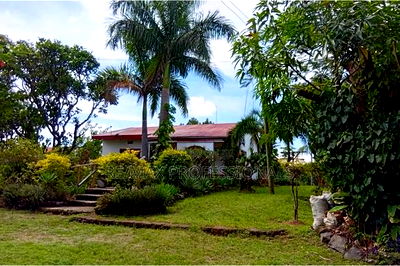 2bdrm Bungalow in Dunga Beach for sale - Image 8