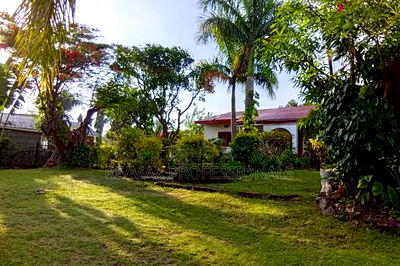 2bdrm Bungalow in Dunga Beach for sale - Image 3