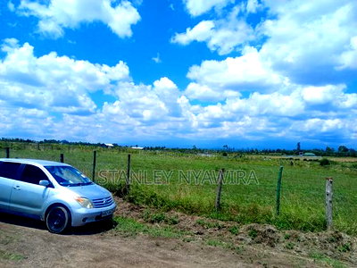 Half Acre Nanyuki Sweet Water Mirerea - Image 2