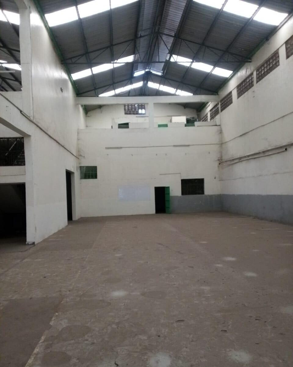 Half Acre Warehouse with Parking - KSh 110M