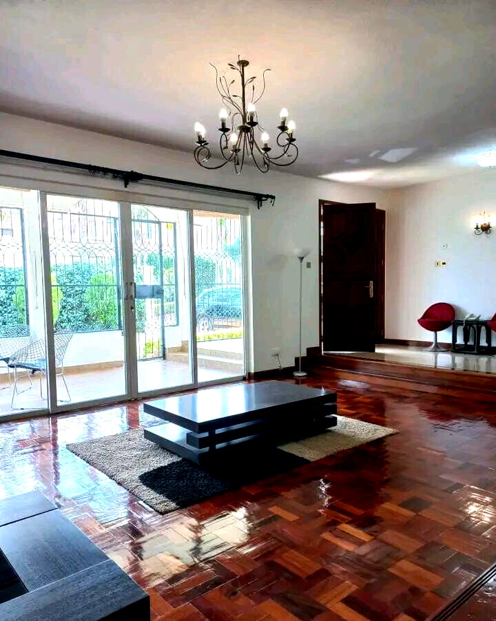 Brookside Townhouse with Solar & Dual Kitchen - Westlands