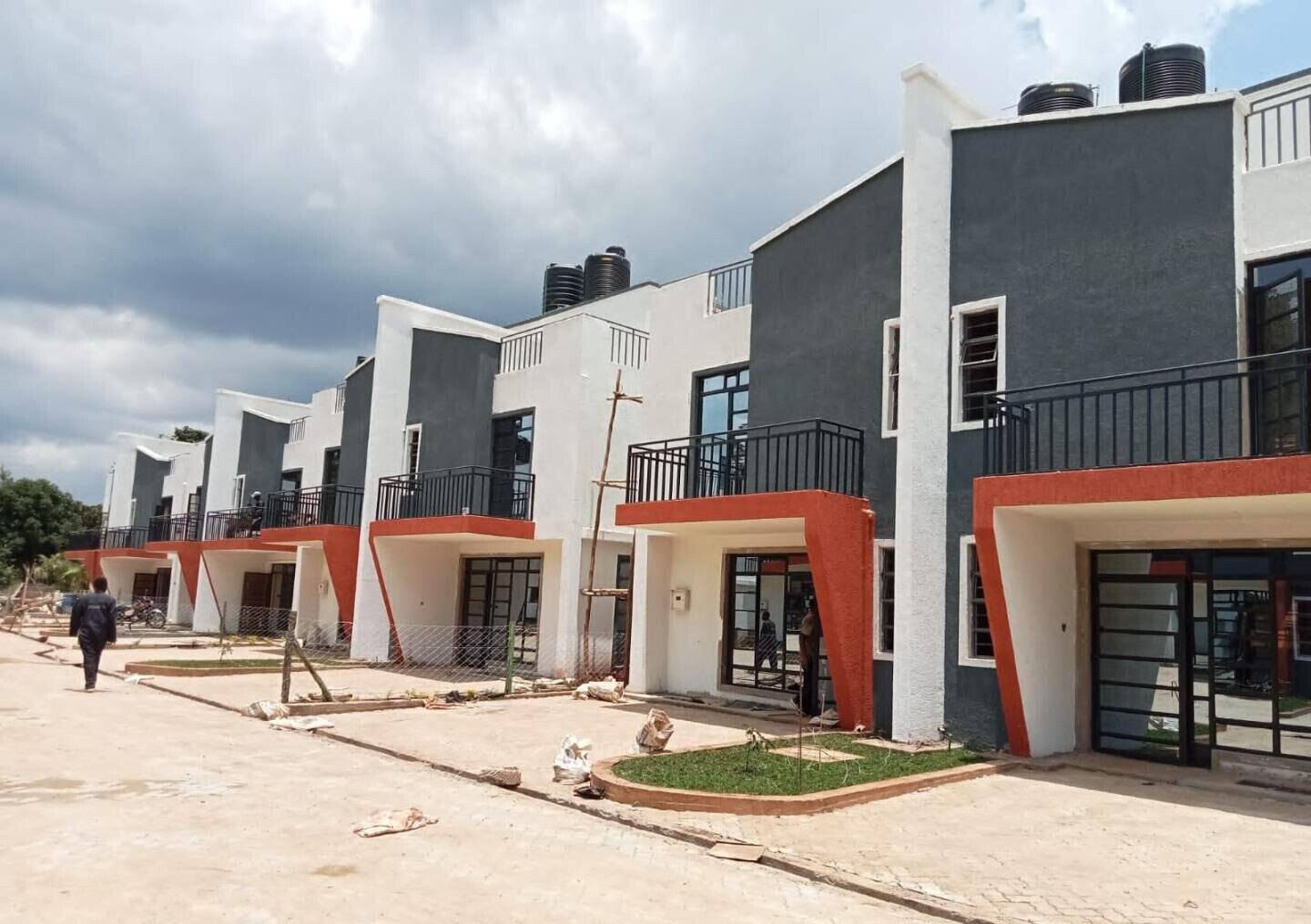 4BR Townhouse with Clubhouse & Solar Heating - Gikambura