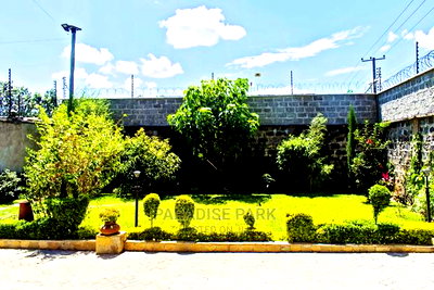 4bdrm Maisonette in Ngoingwa Estate for Sale - Image 5