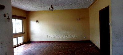 3bdrm Maisonette in Upper Hill, Milimani for sale - Image 3