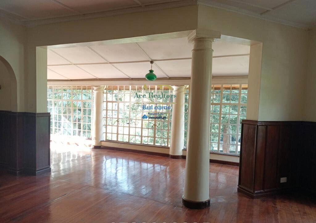 50x100 Plot 5BR House for Rent