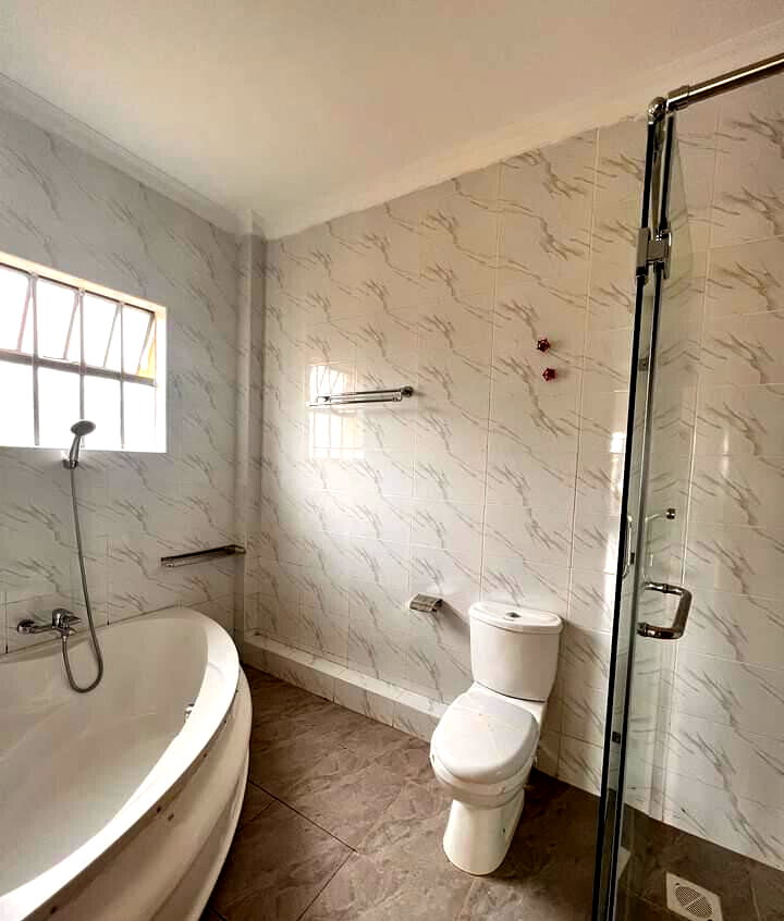 4BR All-Ensuite Townhouse with DSQ - Ngong