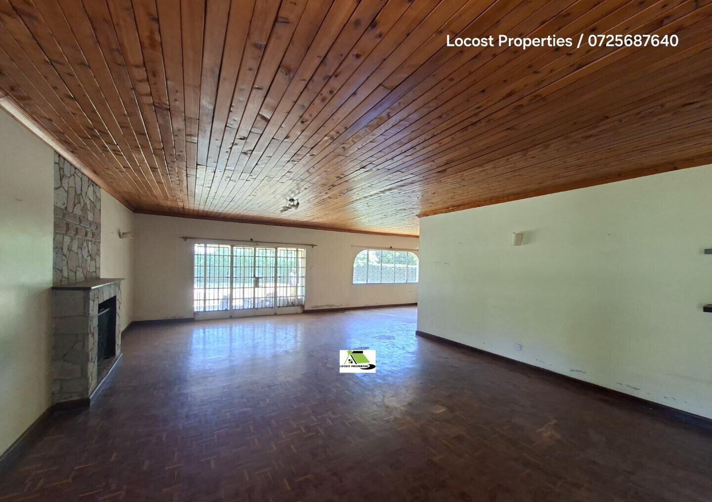 Quarter Acre 4BR Home with Garden