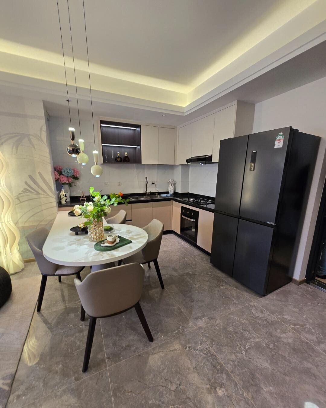2BR + Study with 3M Ceilings & Spa - Westlands