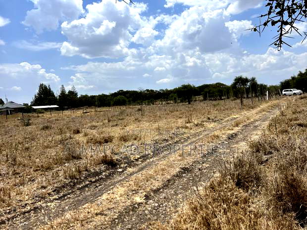 1 Acre for Sale Kitengela Kimalat 2km From Tarmac