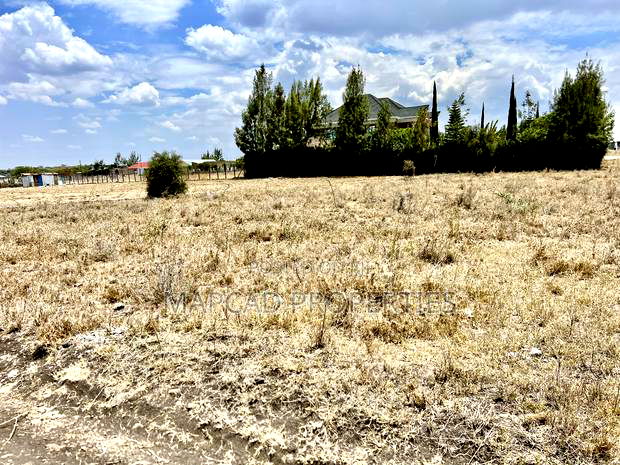 1 Acre for Sale Kitengela Kimalat 2km From Tarmac