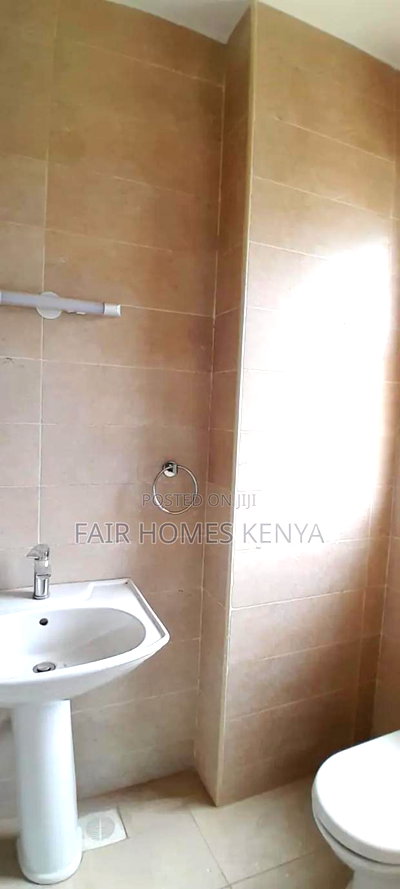 2bdrm Apartment in Hatheru Road, Lavington for rent - Image 12