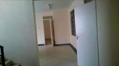 3bdrm Apartment in Lifestyle Terraces, Gateway Mall Area for sale - Image 7