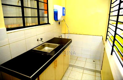 3bdrm Apartment in Lifestyle Terraces, Gateway Mall Area for sale - Image 5