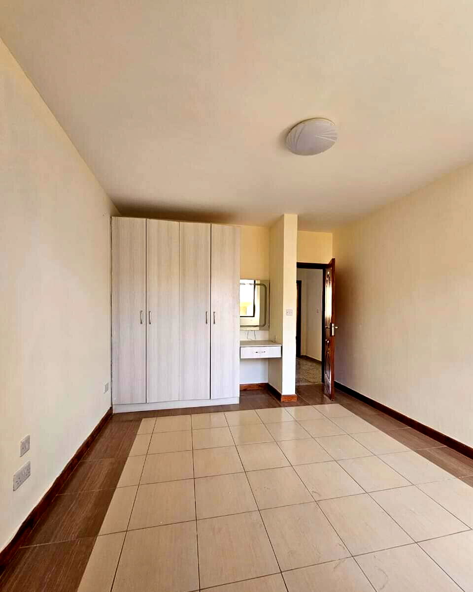 4BR Villa with DSQ & Lukenya Hills View - Athi River