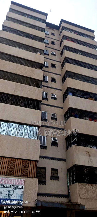 2bdrm Block of Flats in Eastleigh Street for sale - Image 10