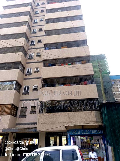 2bdrm Block of Flats in Eastleigh Street for sale - Image 3