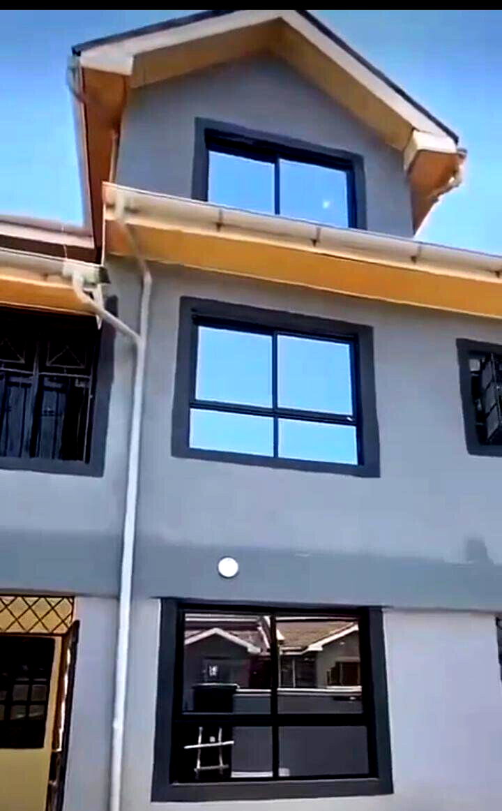 4BR Townhouse with Guest Wing & Private Garden - South C