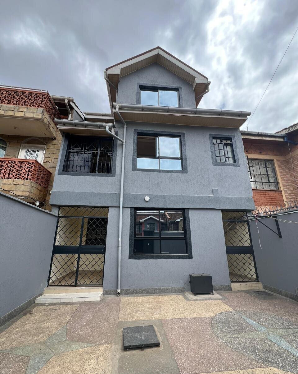 4BR Townhouse with Guest Wing & Private Garden - South C