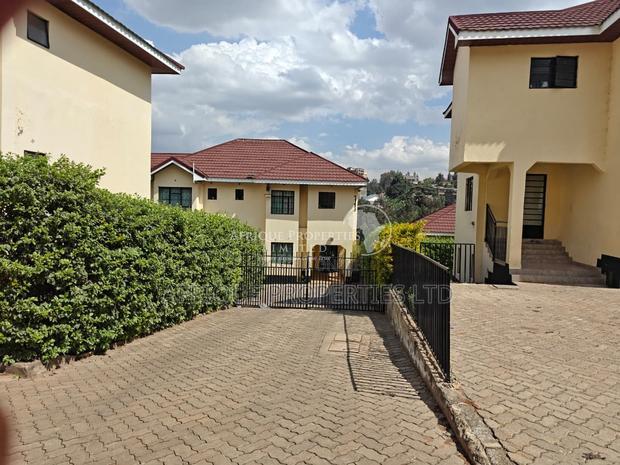 5bdrm Maisonette in Kiambu Road, Thindigua/Kasarini for rent