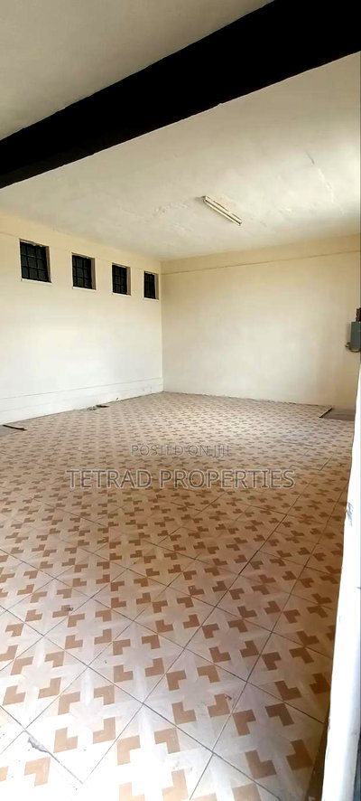 11,500 SQF Godown Near SGR/Airport - Image 12