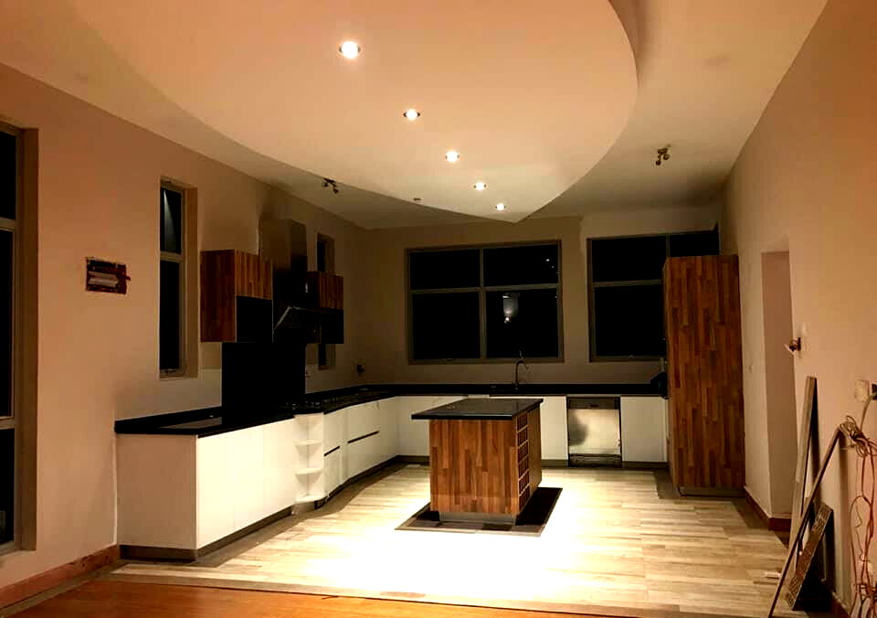 Smart 5-Bed Townhouse with DSQ on Half-Acre – Karen
