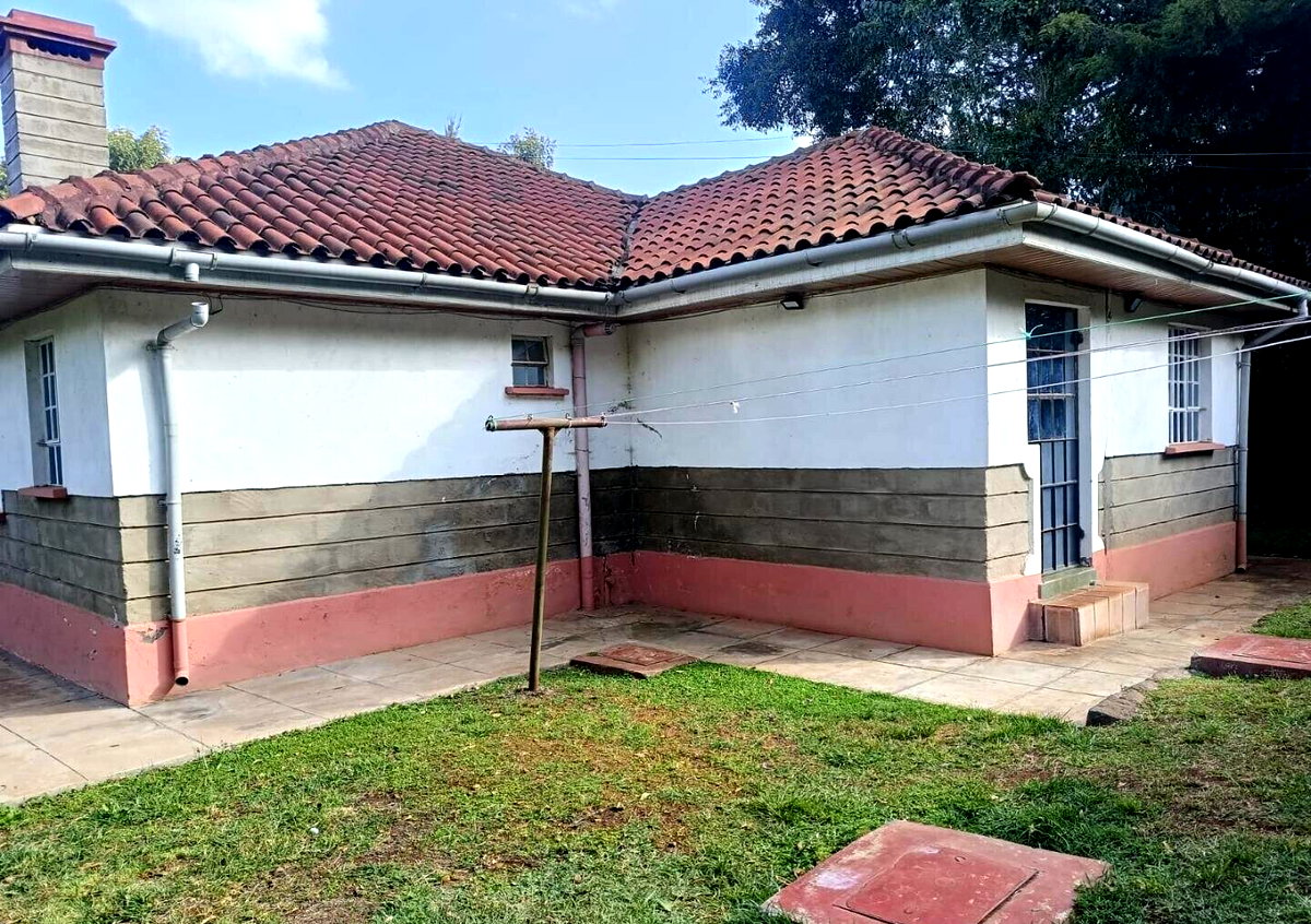 Half Acre 3BR Bungalow for KSh 150K