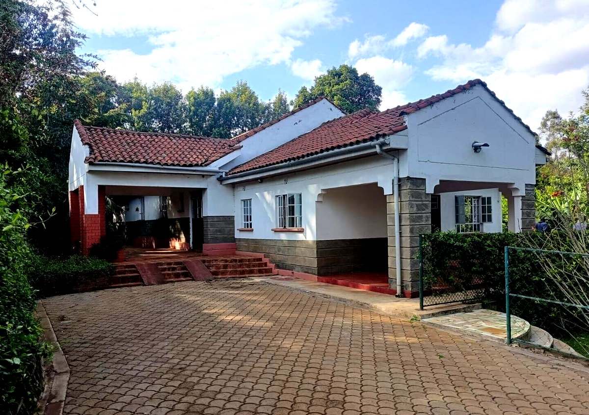 Half Acre 3BR Bungalow for KSh 150K