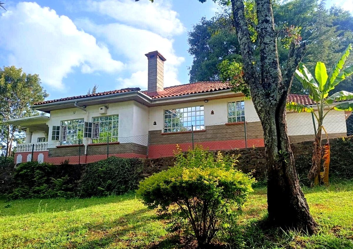 Half Acre 3BR Bungalow for KSh 150K