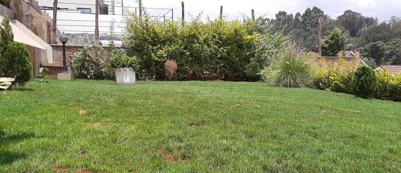 Brand New 4BR En-Suite Townhouse with Fireplace & Private Garden - Kitisuru