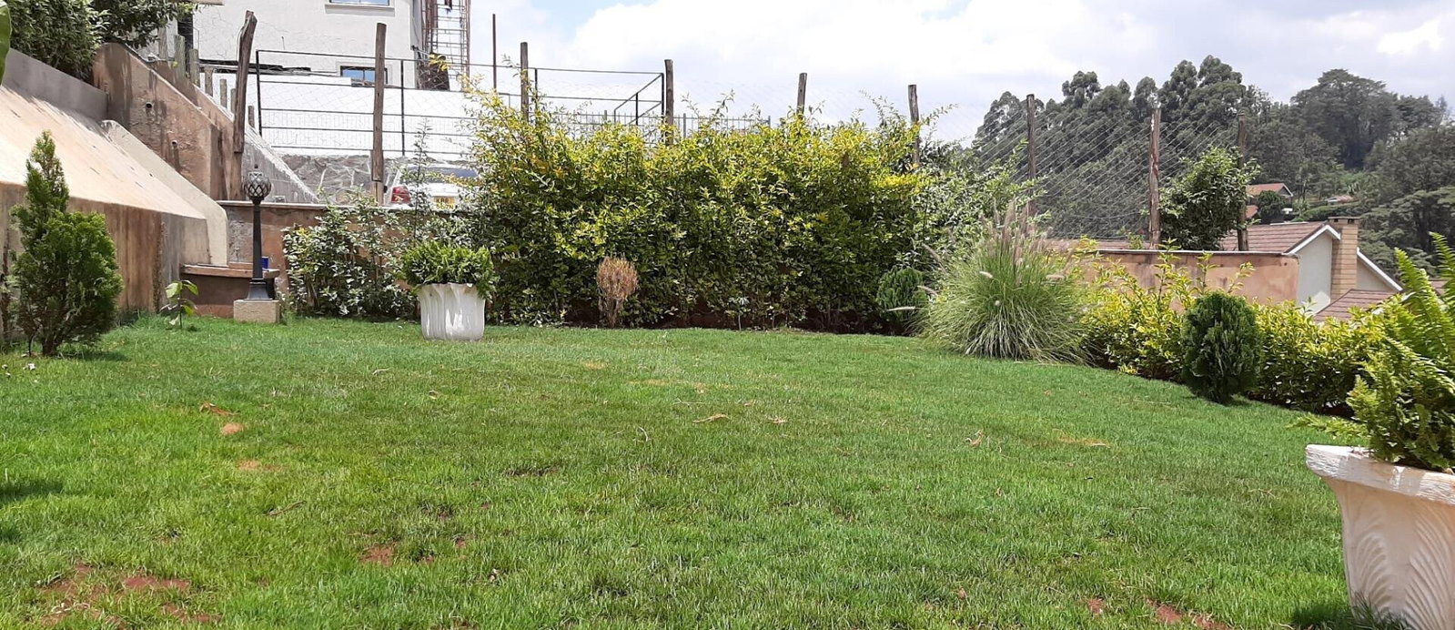 Brand New 4BR En-Suite Townhouse with Fireplace & Private Garden - Kitisuru