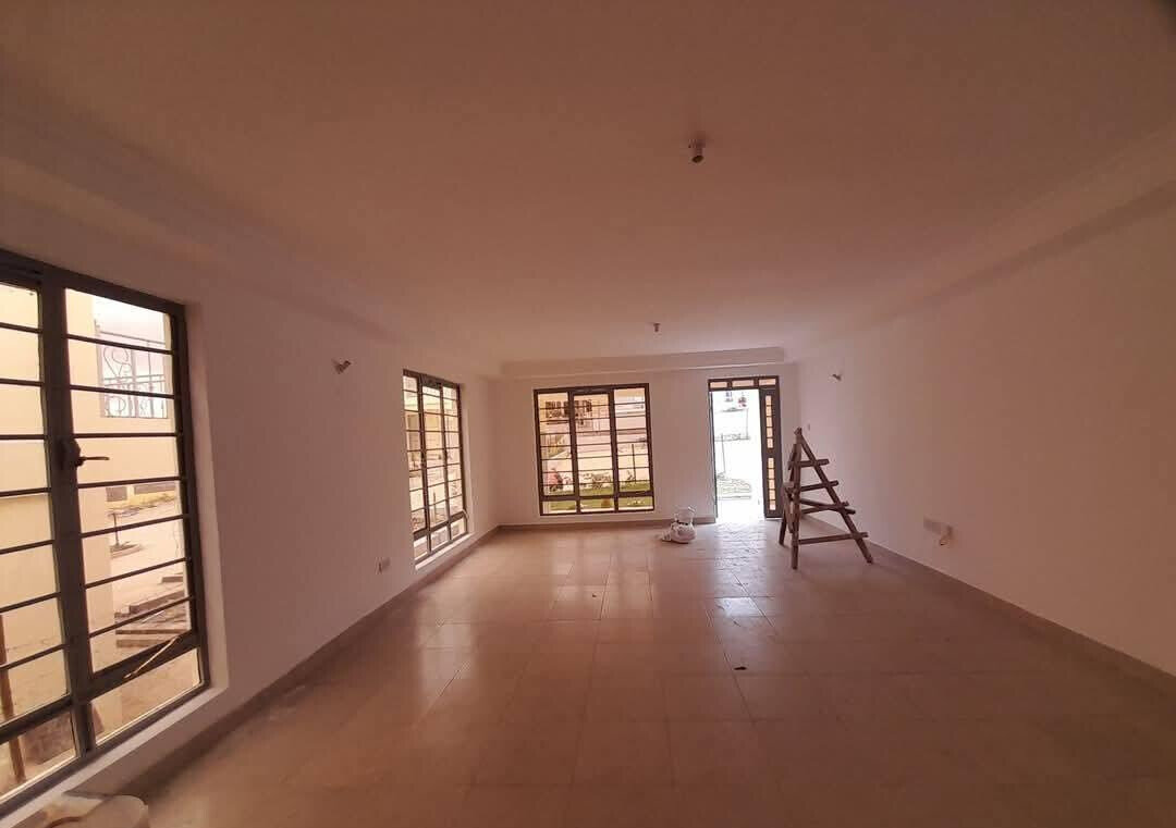 3BR Townhouse with DSQ & Tenant - Twinfalls City, Kitengela