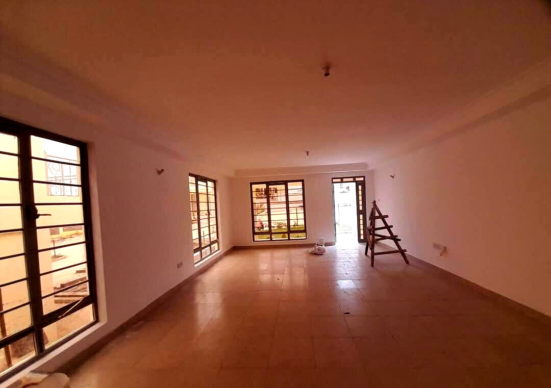 3BR Townhouse with DSQ & Tenant - Twinfalls City, Kitengela