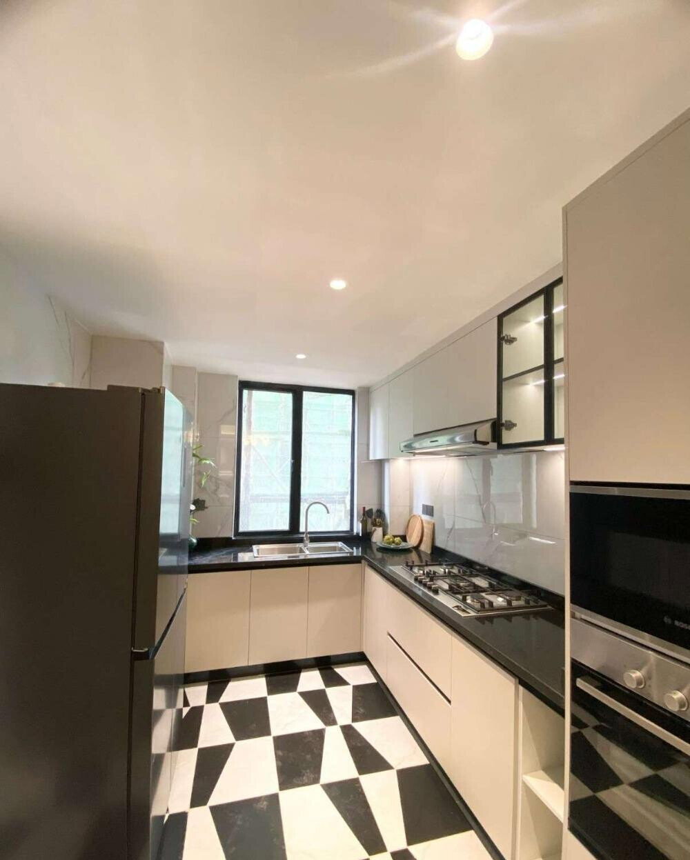 3BR + Study with DSQ & Sauna - Upper Market, Westlands