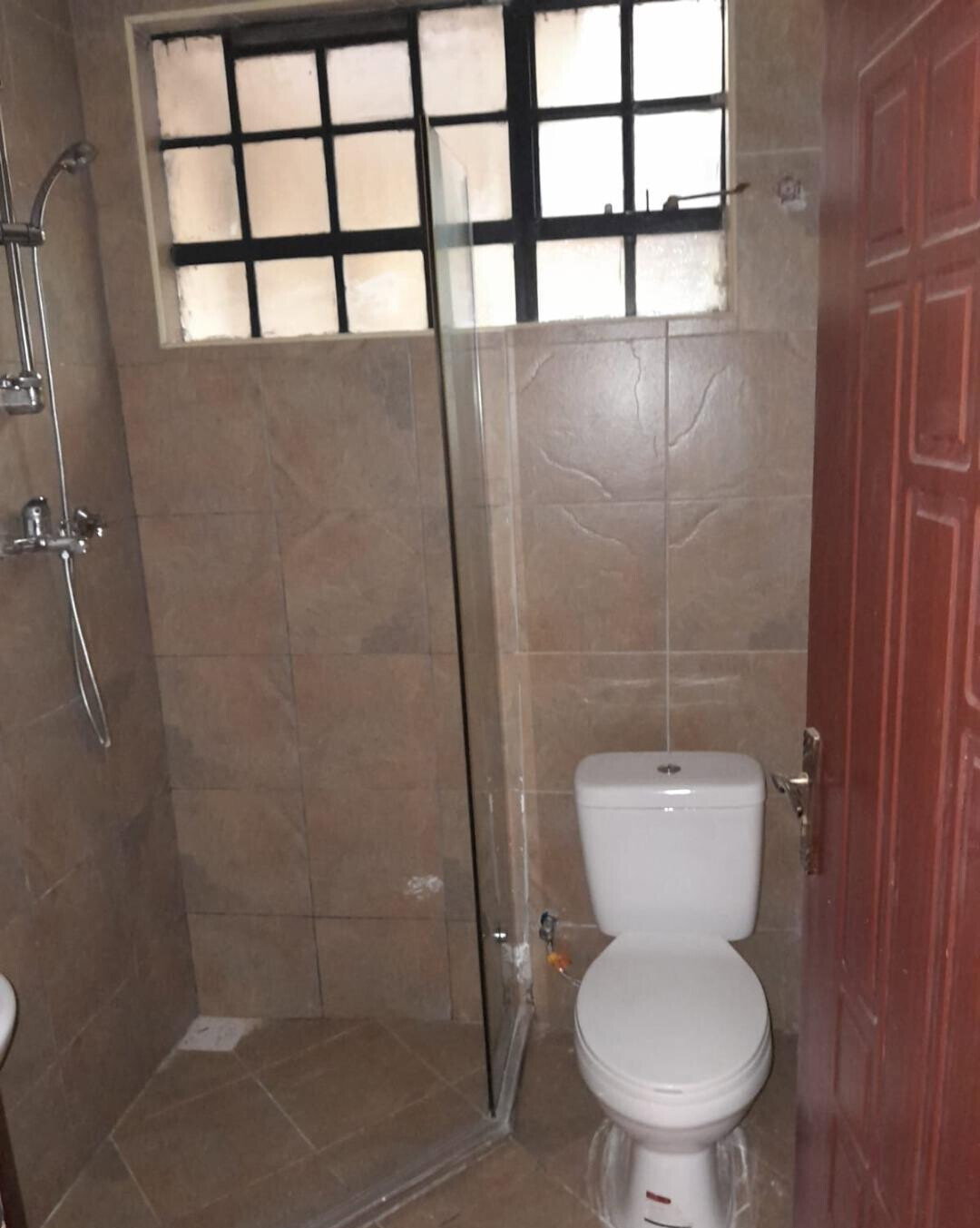 5BR Townhouse with DSQ & Gated Community - Kilimani