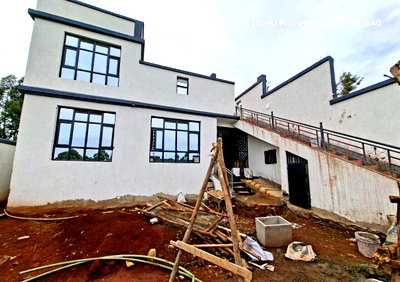 50x100 Plot Townhouse in Langata