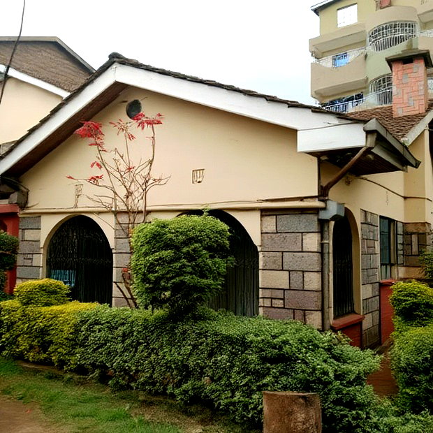 2bdrm House in Zambezi for rent