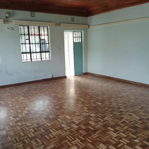 2bdrm House in Zambezi for rent
