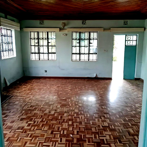 2bdrm House in Zambezi for rent