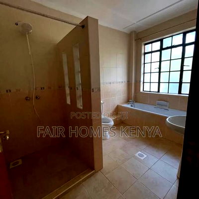5bdrm Townhouse / Terrace in Lavington Mall for rent - Image 16