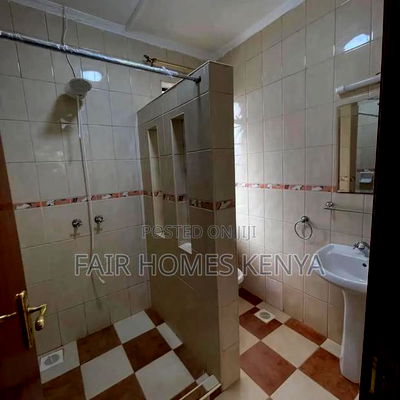 5bdrm Townhouse / Terrace in Lavington Mall for rent - Image 19