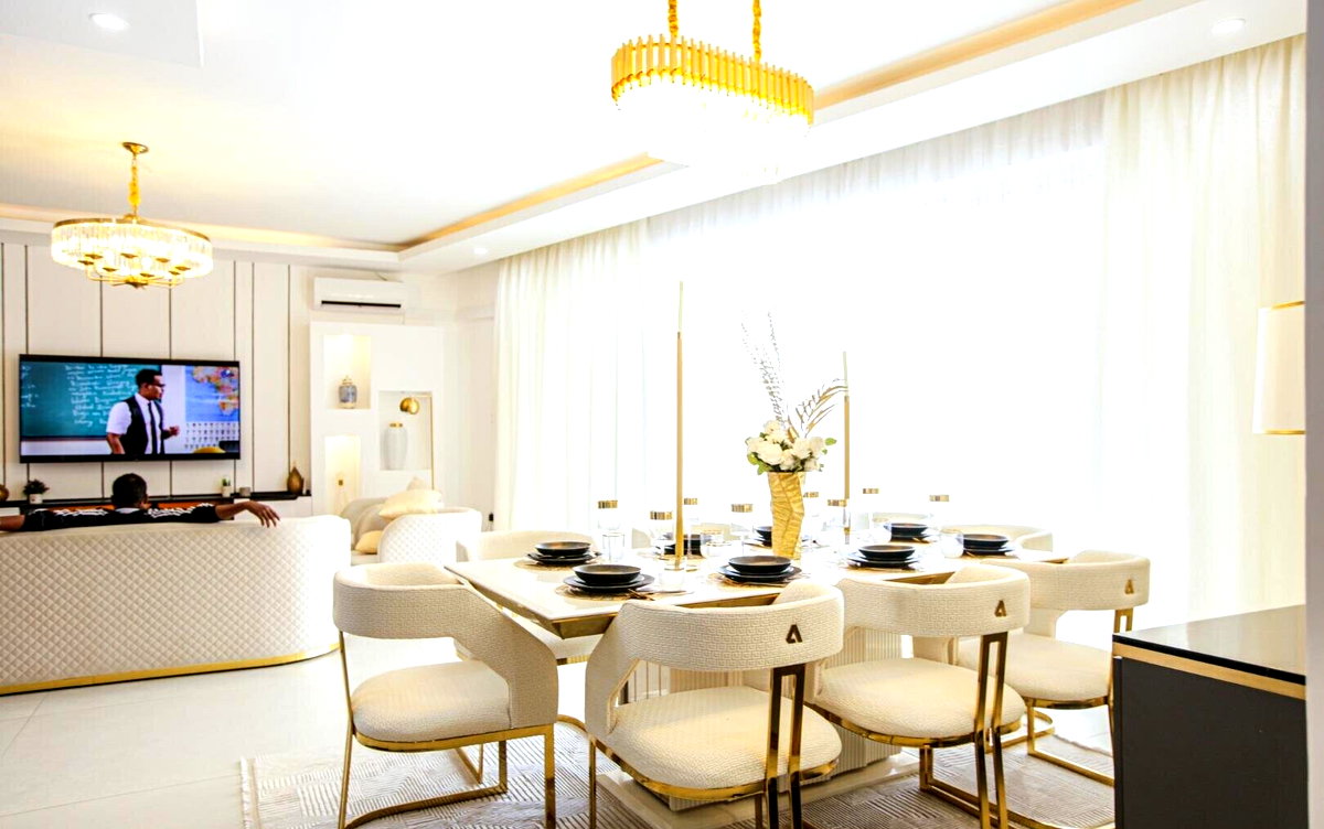 4BR Luxury Apartment with High-Speed Lifts & Custom Finishes - Spring Valley