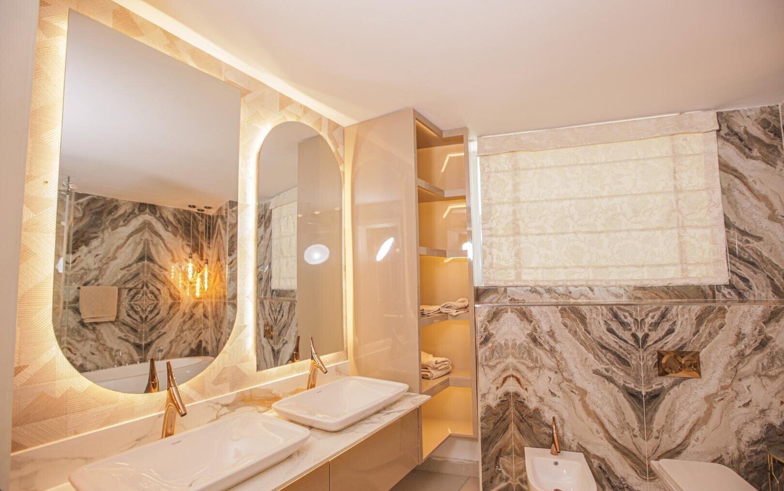 4BR Luxury Apartment with High-Speed Lifts & Custom Finishes - Spring Valley