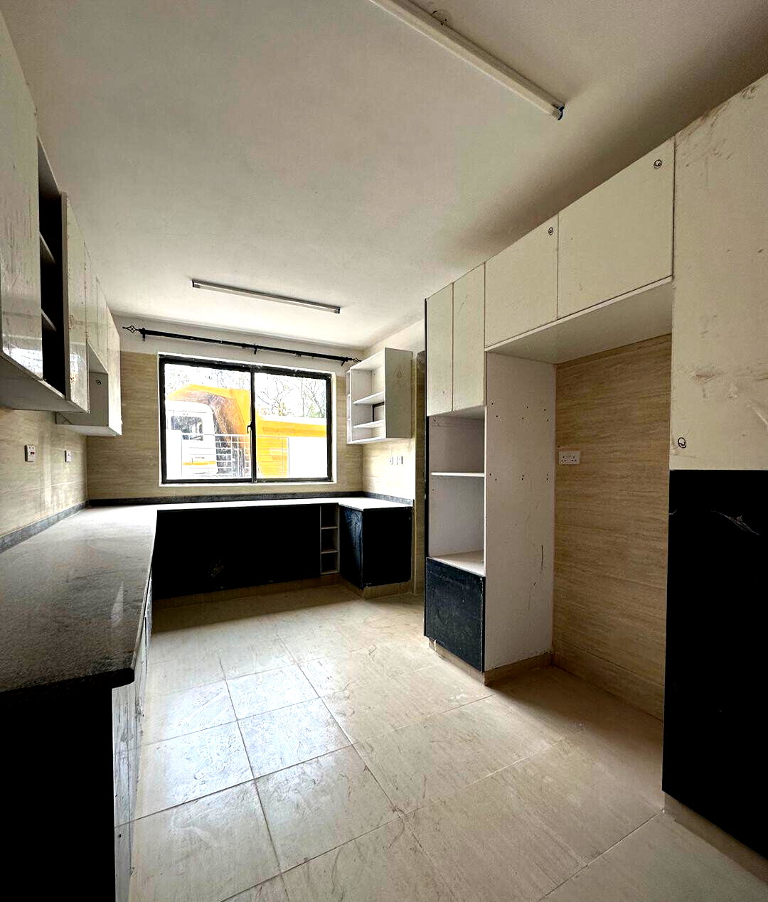 4-Ensuite Townhouse with Study & Solar - Lavington