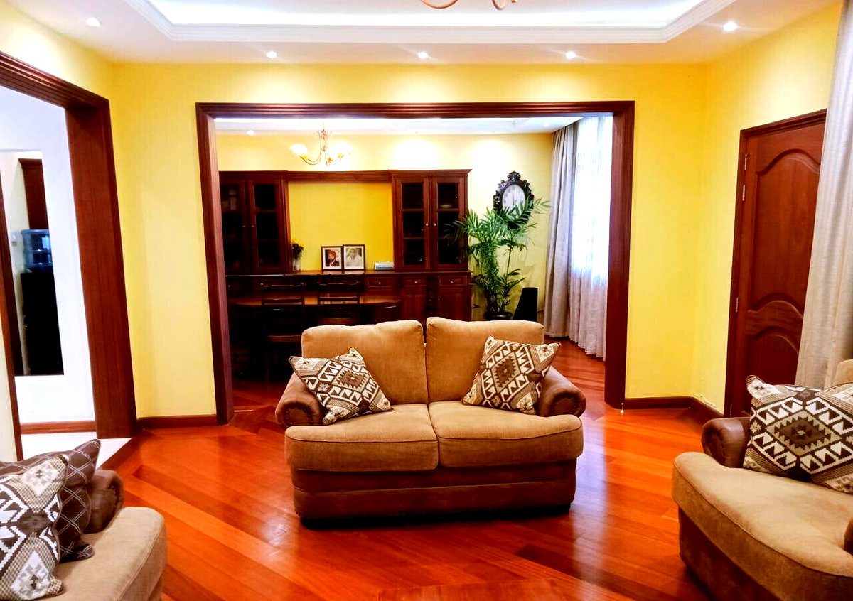 5-Ensuite Townhouse with SQ & Generator - Lavington